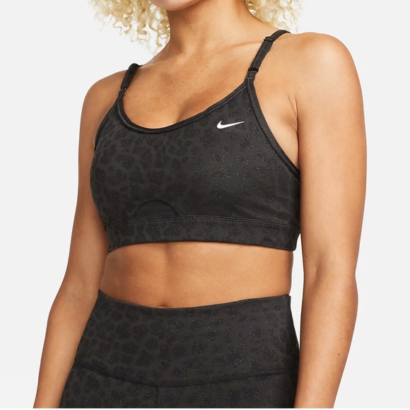 Nike Other - Women’s Nike Sparkly Cheetah Print Bra